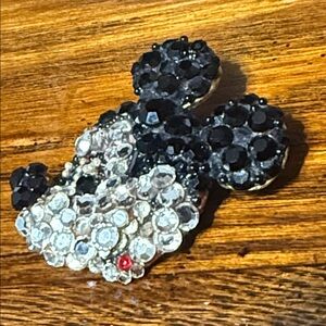 Vintage Disney by Wendy Gell Mickey Mouse rhinestone Disney Pin Brooch jewelry